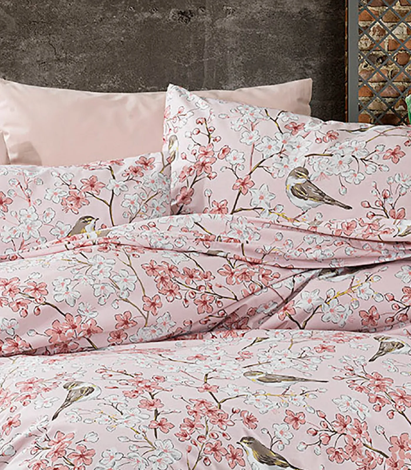 Sale 2 persoons beddengoed 240x220 cm+2 kussenslopen 65x65 cm in katoen Dekbedovertrekken