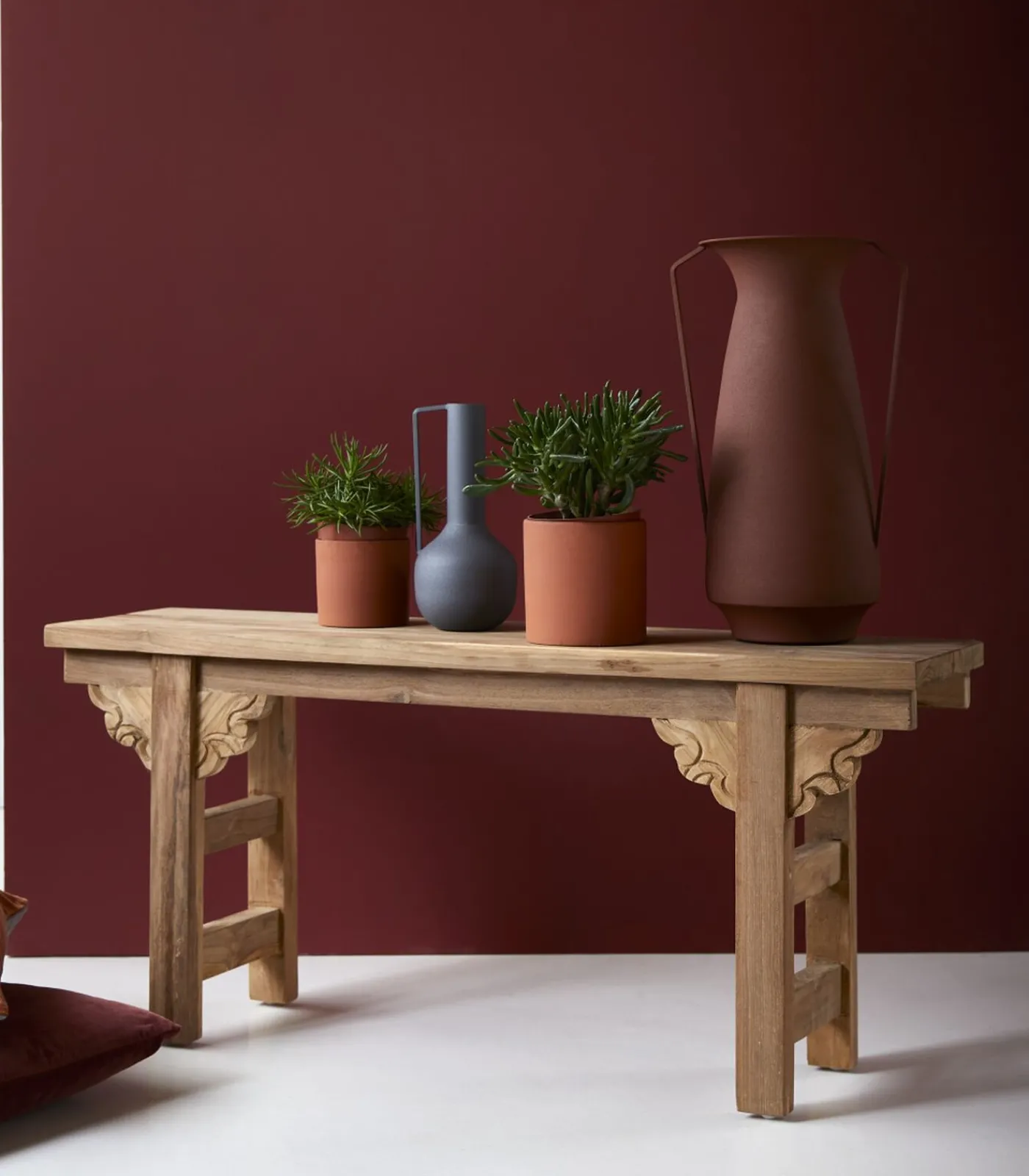 Hot Adonis - Lage bijzettafel van massief gerecycled teakhout Tafels