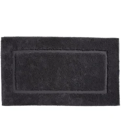 Anne de Solène Badmat | Origine · Poivre