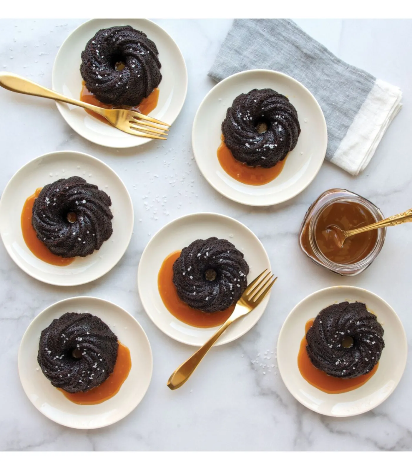 Bakvorm Swirl Bundtette Goud - 6 stuks Bakken