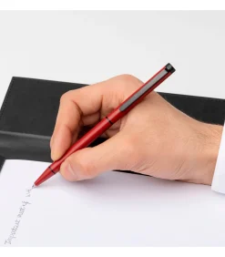 Hugo Boss Balpen Cloud Matte Lipstick Red