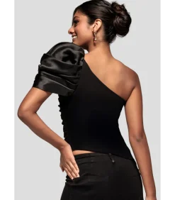 DAMES Goddiva Blouse Met Korte Mouwen “One Shoulder Puffed Satin Sleeve Asymmetric Scuba Top”