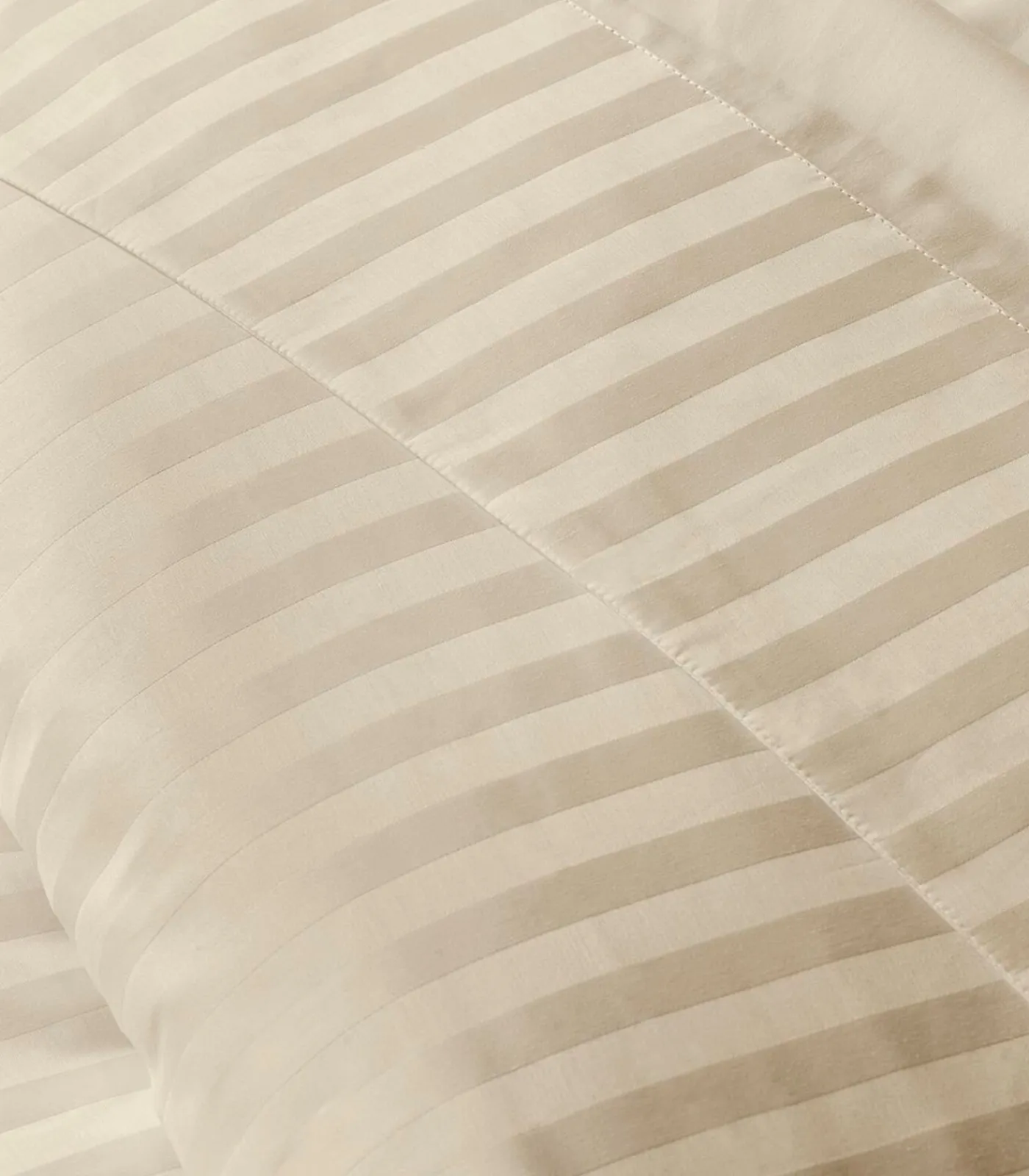 New Bovenlaken | Allure Discrétion · Grège Lakens