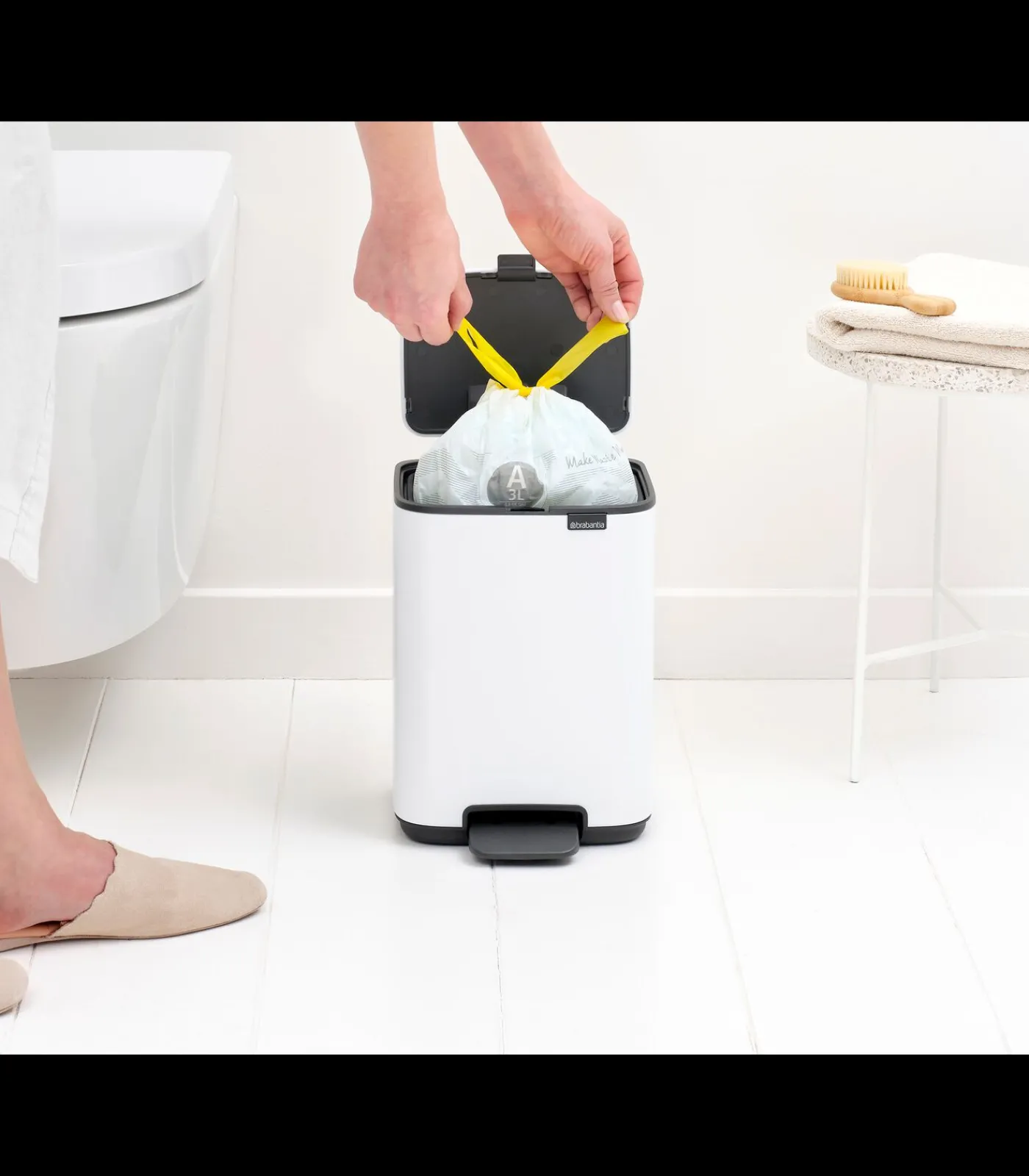 Brabantia Bo Pedaalemmer, 4 liter, stil sluitend, kunststof binnenemmer -