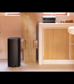 Best Bo Pedaalemmer, 30 liter, stil sluitend, kunststof binnenemmer - Matt Manden En Bakken