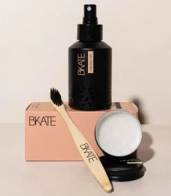 B’Kate Cosmetics Brow Puff