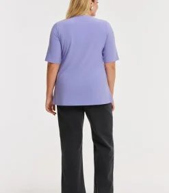 New Dames T-shirt met v-hals DAMES T-Shirts & Tops