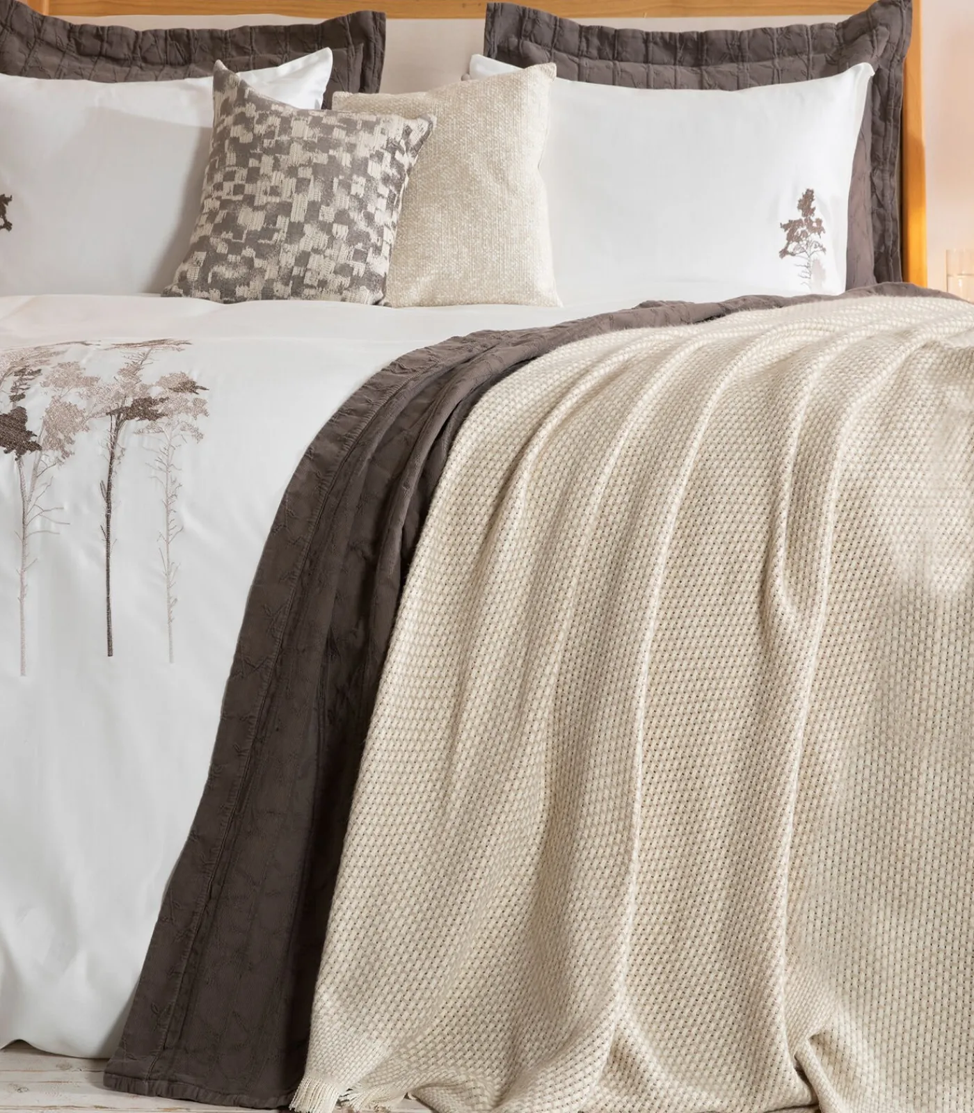 Outlet Deken 2 personen Sencillo 200x220 cm Beige Bedspreien