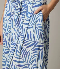 DAMES Deeluxe DIPTI - Midirok van viscosecrêpe met tropische print