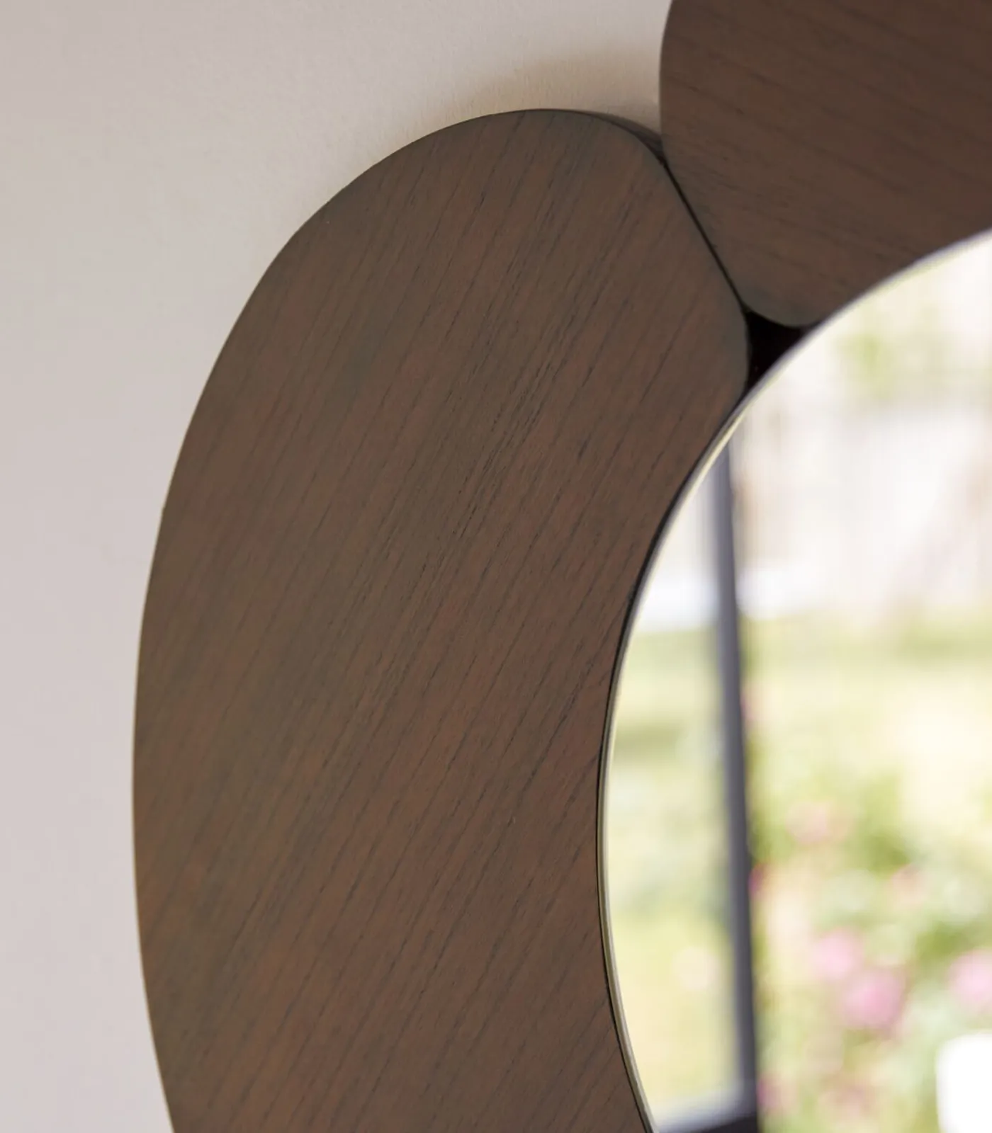 Tikamoon Eda - Ovale spiegel in donker mindihout 75 x 115 cm