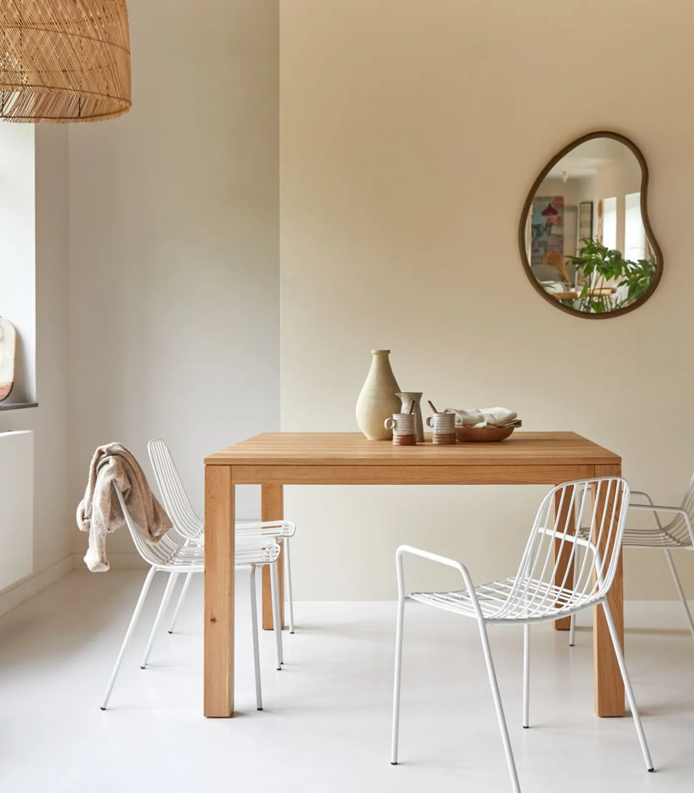 Best Eden - Massief eiken tafel voor 4-6 personen Tafels