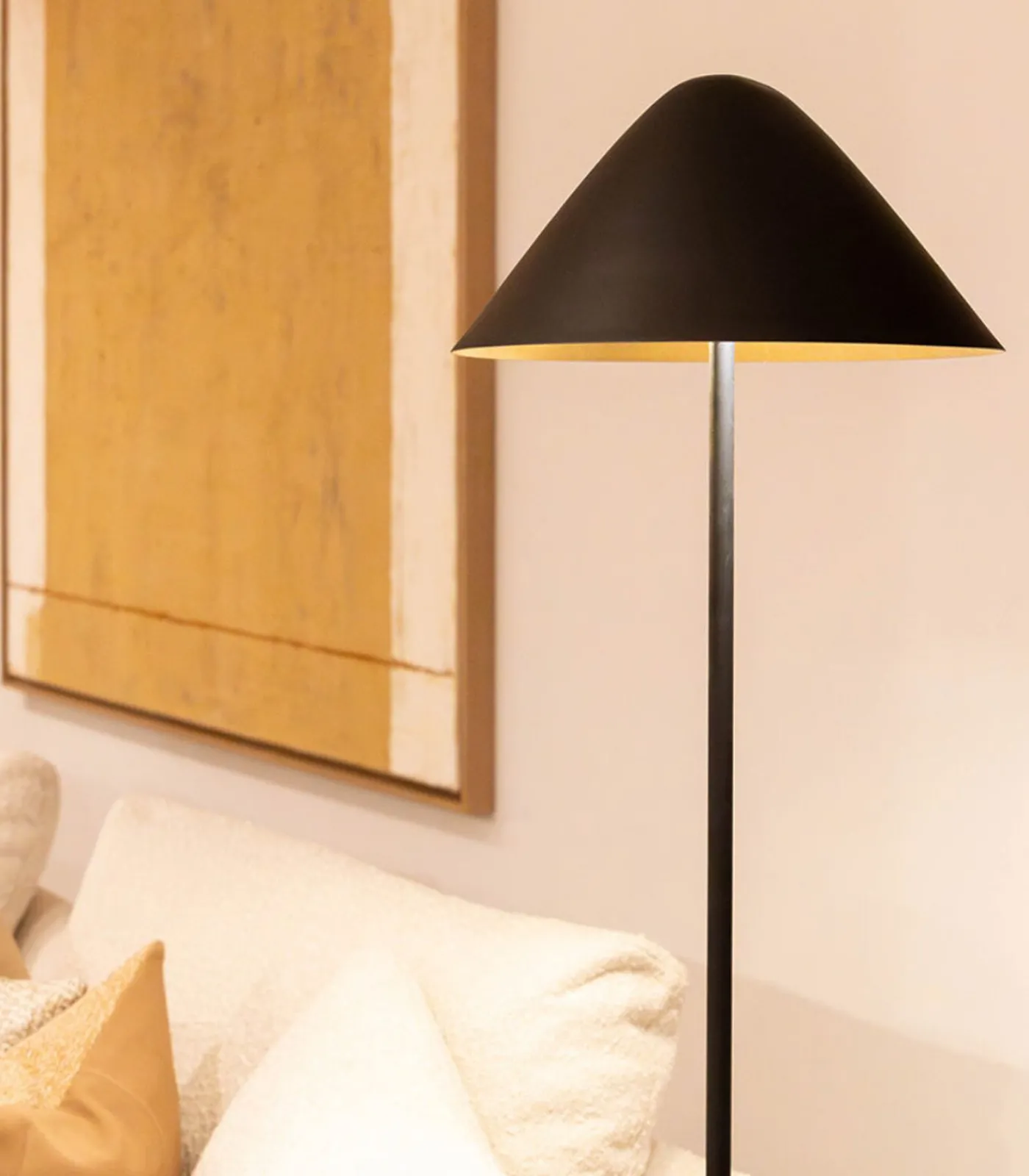 Atmooz Elan - Staande Lamp - Zwart & Goud
