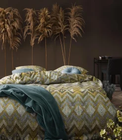 New FURRY - Plaid Bedspreien