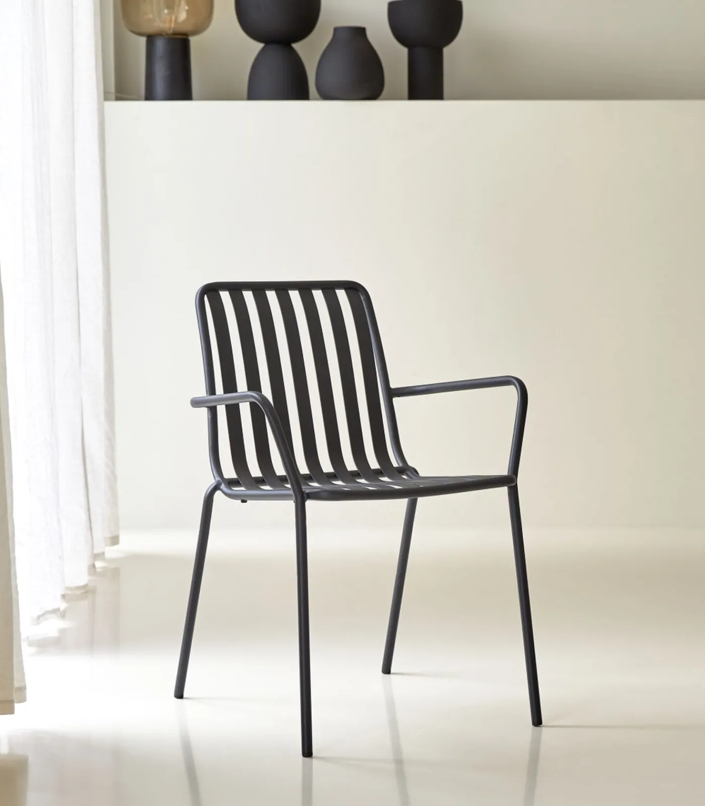 Hot Gaby - Zwarte metalen fauteuil Stoelen