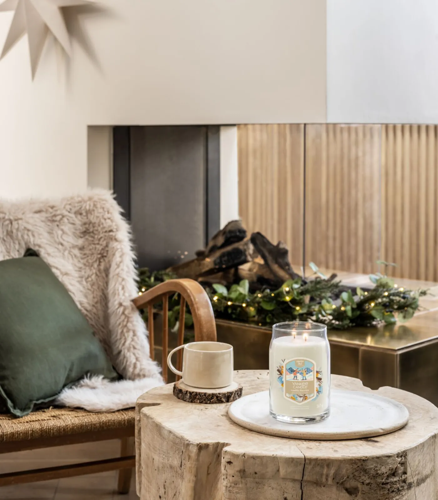 Yankee Candle Geurkaars Vanilla Flurries Signature Medium Jar