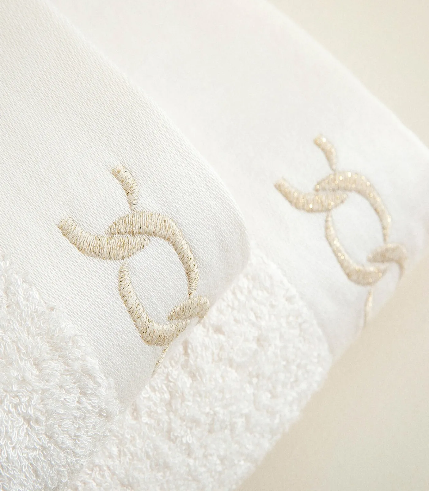 Chakra Gezichtshanddoek Corrente 50x90 cm Ecru-Goud