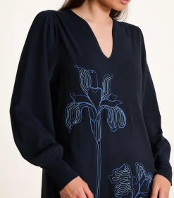 DAMES La Fée Maraboutée Halflange jurk in donkerblauw breisel met borduursel