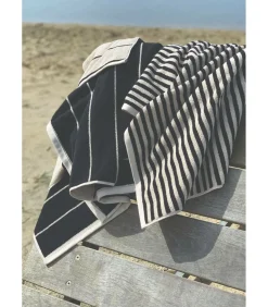 Outlet Handdoek “Raita” Handdoeken