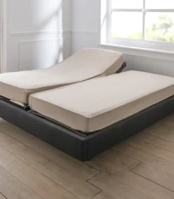 Anne de Solène HoesLaken | DUO Vexin · Grège