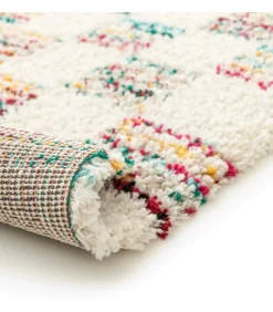 Oviala Hoogpolig vloerkleed met veelkleurig vierkant patroon 160 x 230 cm