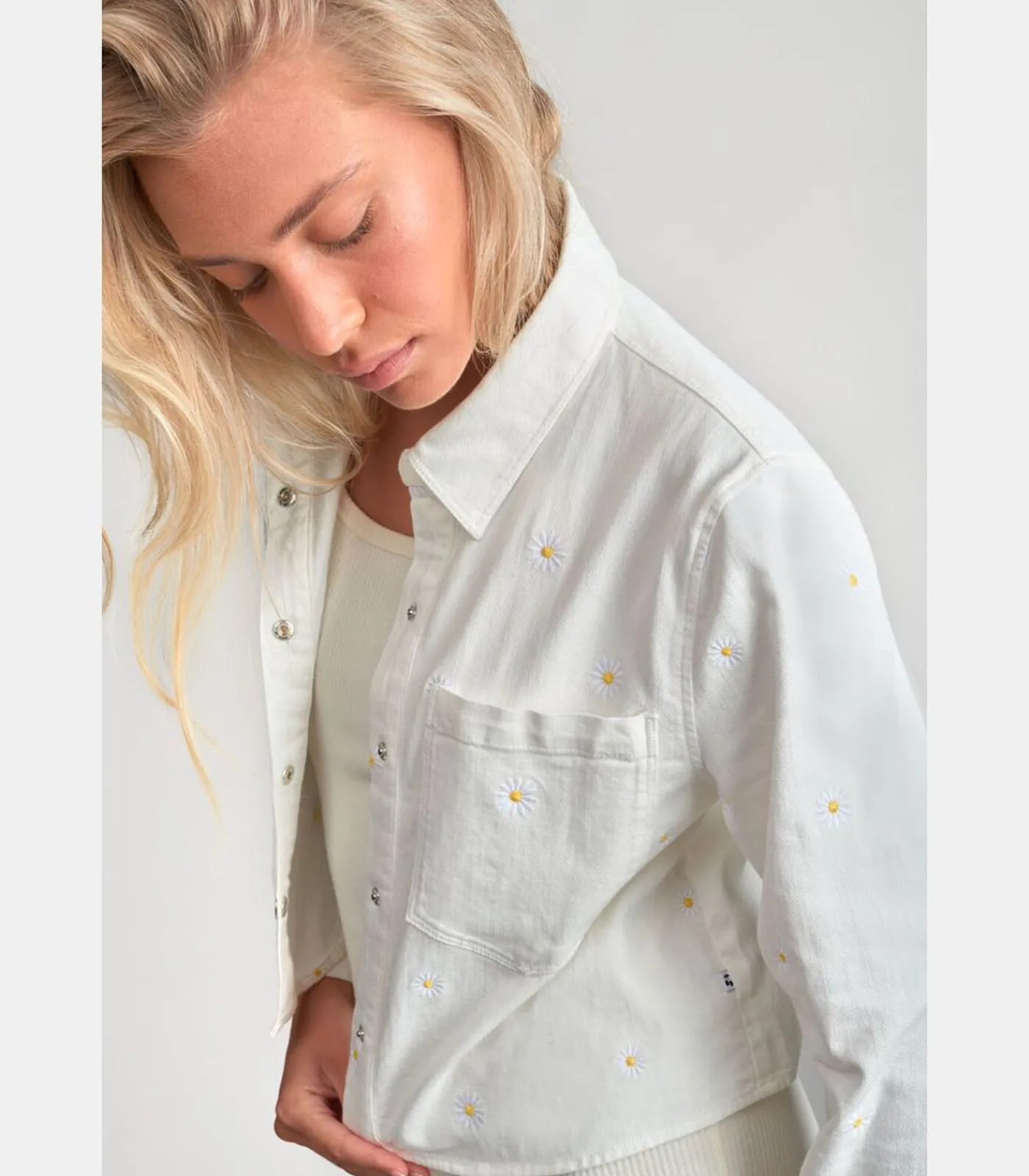 Kinderen Le Temps des Cerises Jasje YELENAGI