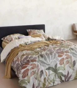 Outlet KNITTED AJOUR - Plaid Bedspreien