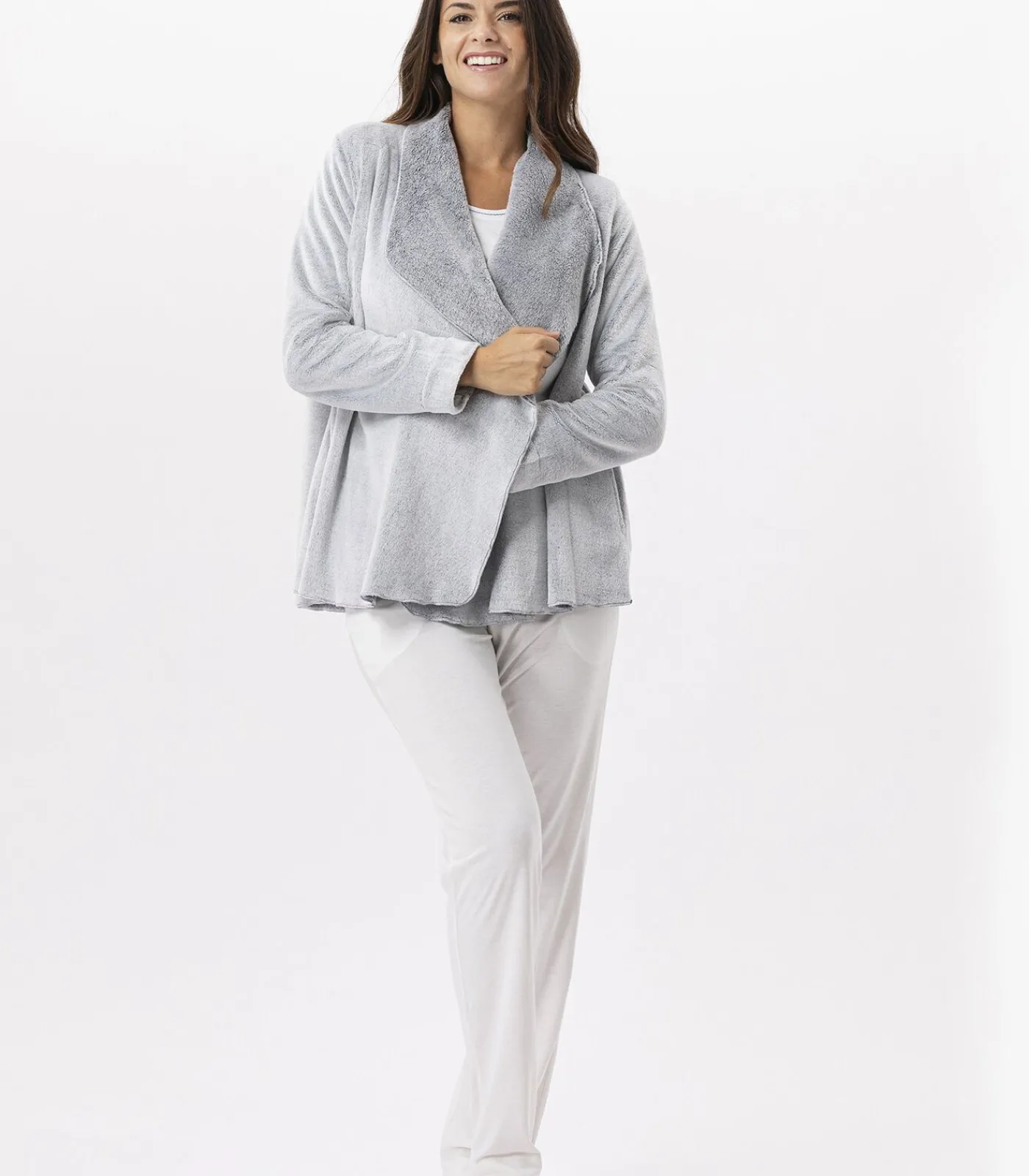 Outlet Kort jasje van flanellen pluche ESSENTIEL H73B DAMES Loungewear