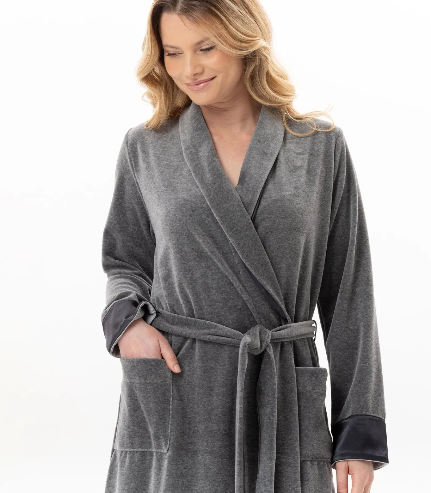 DAMES LE CHAT Kruislingse badjas van fluweel ESSENTIEL H67A