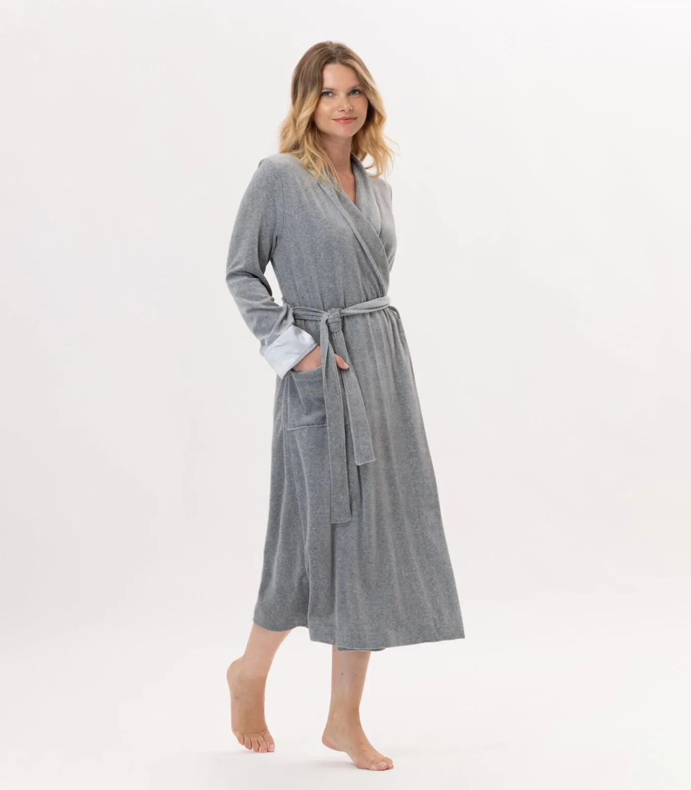 DAMES LE CHAT Kruislingse badjas van fluweel ESSENTIEL H67A