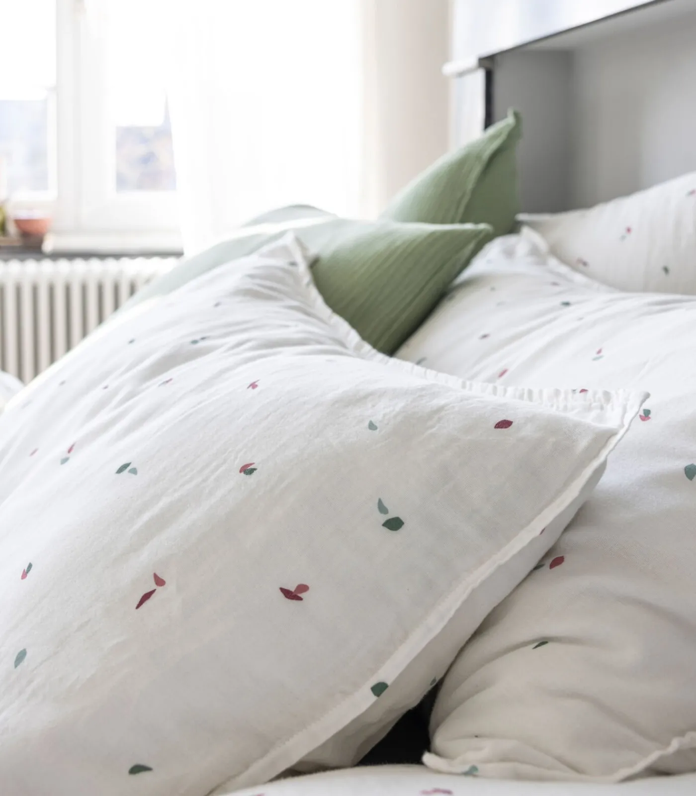 Best Kussensloop van mousseline katoen, DUIZEND EN EEN BLADEREN Kussenslopen