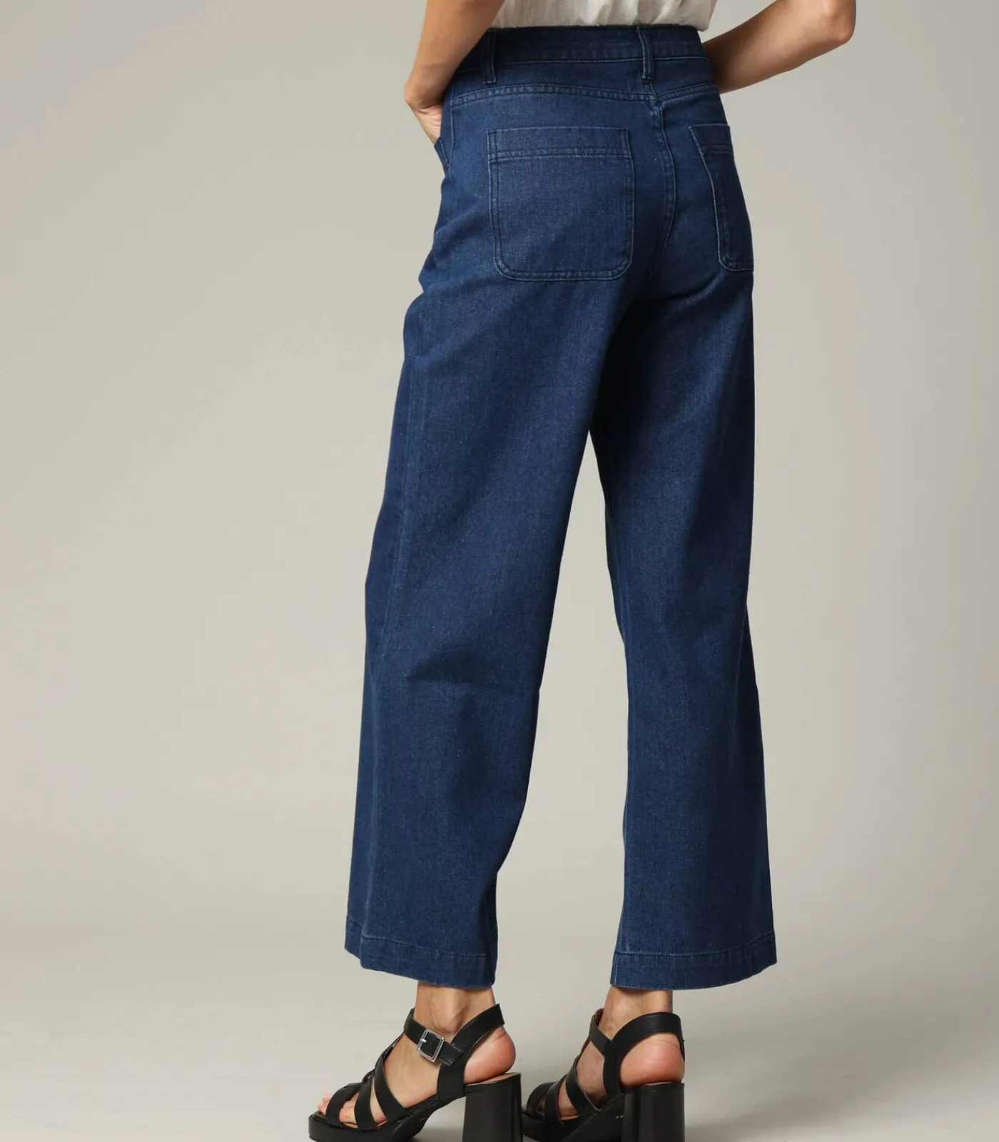 DAMES Deeluxe LILOO - Denimjeans met wijde pijpen en ritssluiting