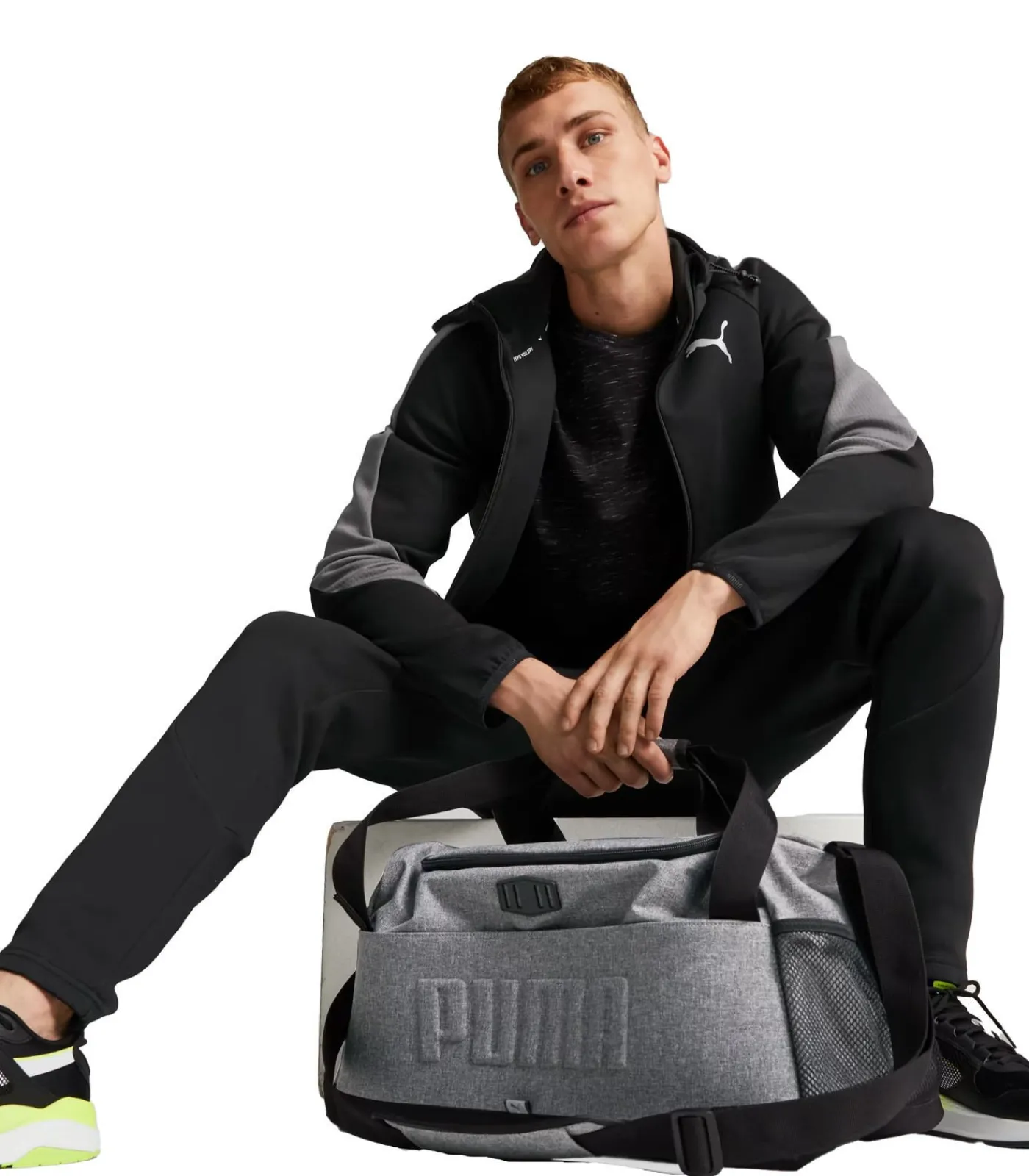 PUMA LOGO - Plunjezak - Grijs