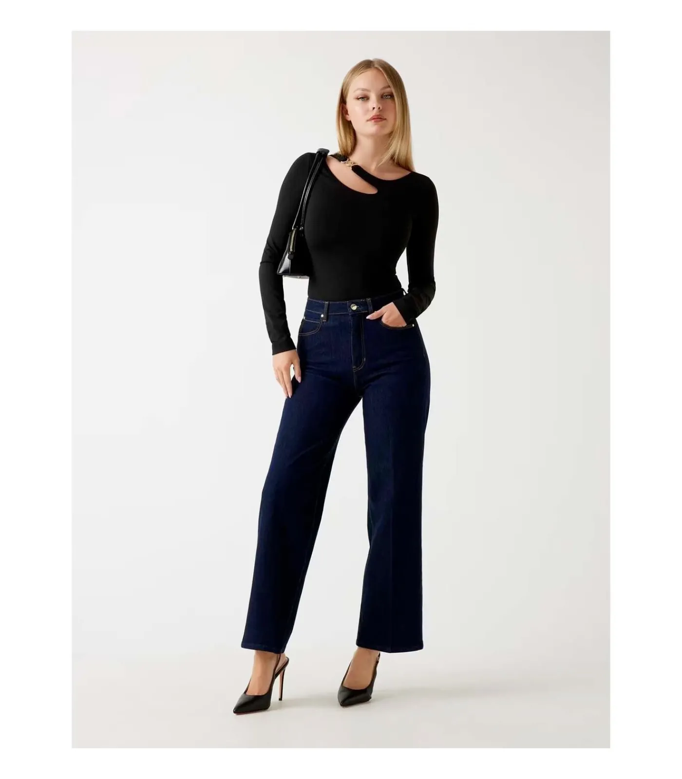 DAMES GUESS Ls Eleanor Buckle Top