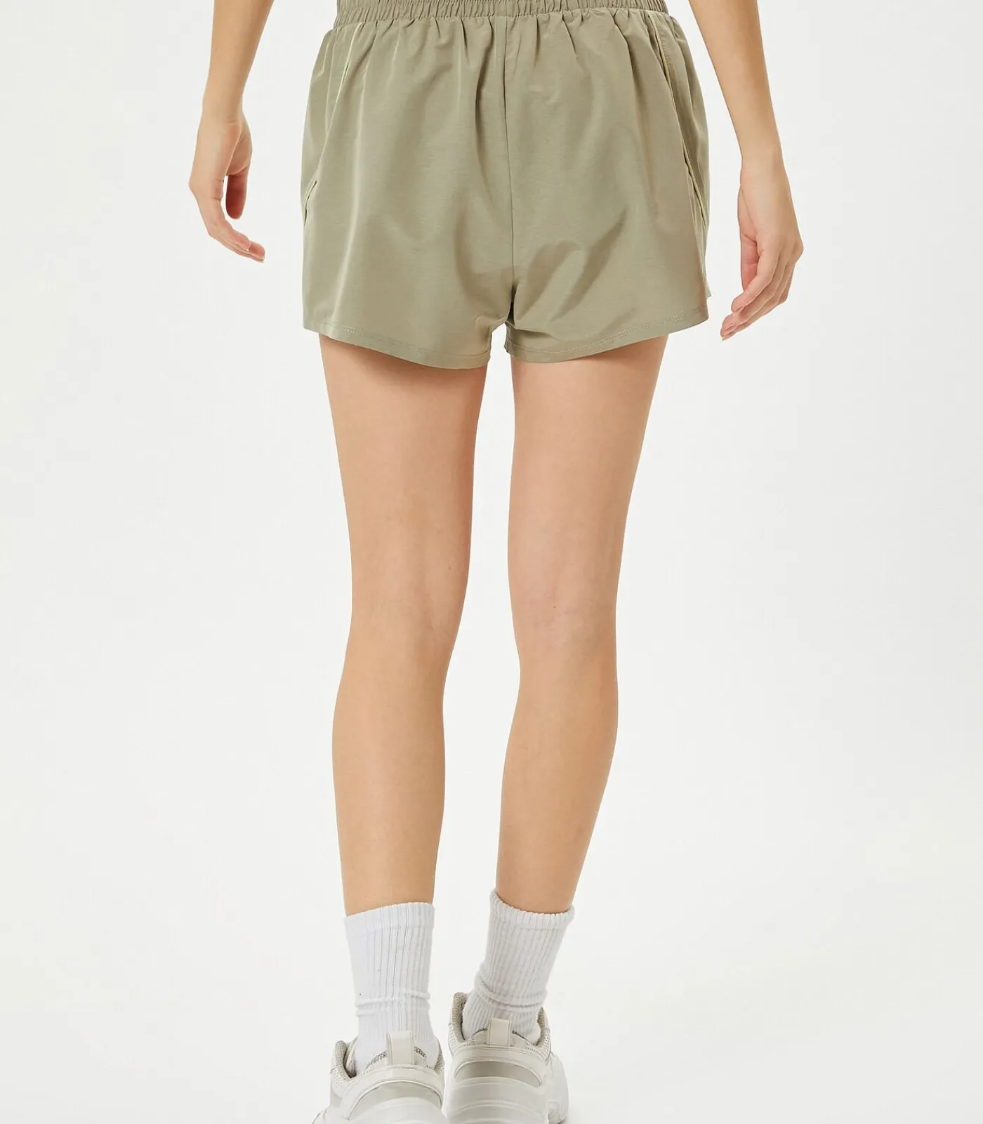 DAMES Koton Mini Hardloopshort Hoog en Biye Detail