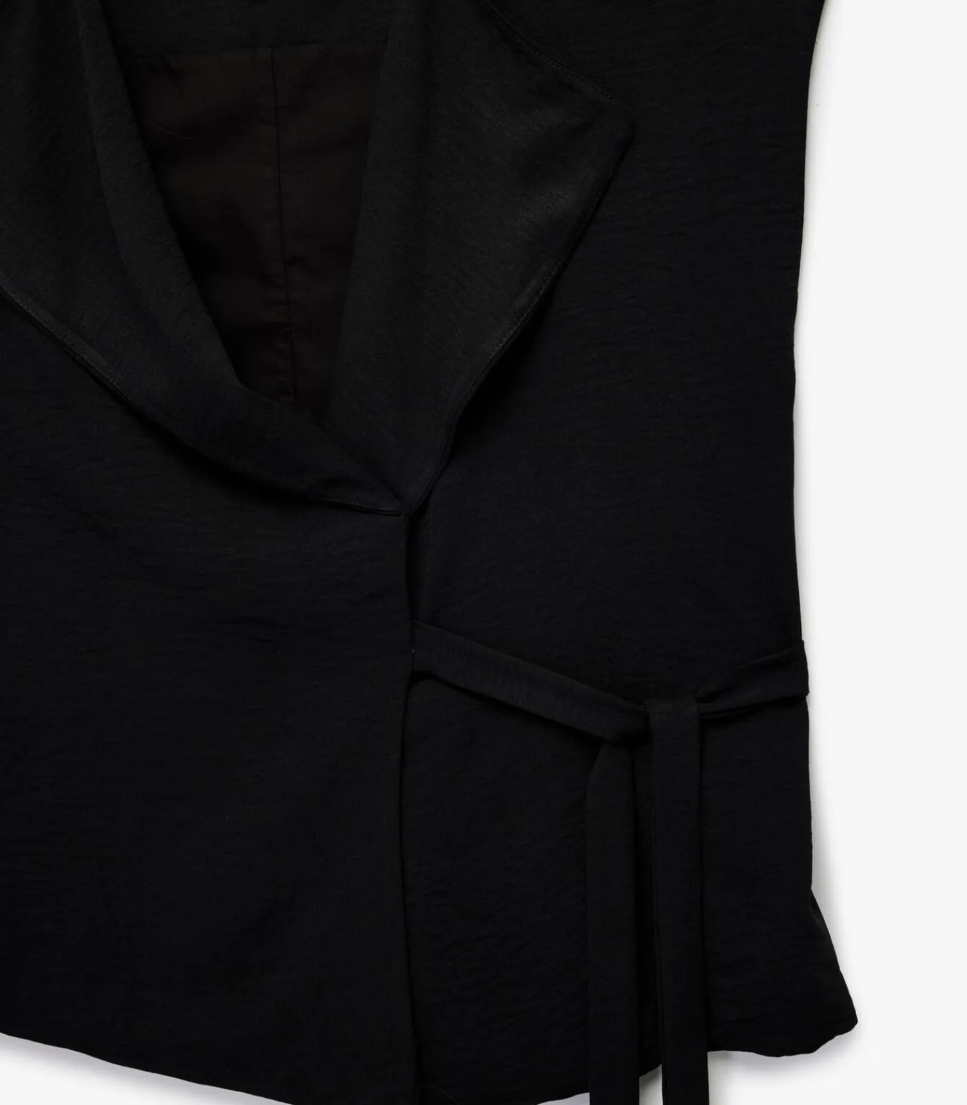 DAMES Koton Mouwloze Zwarte Wikkelblouse met Ceintuur