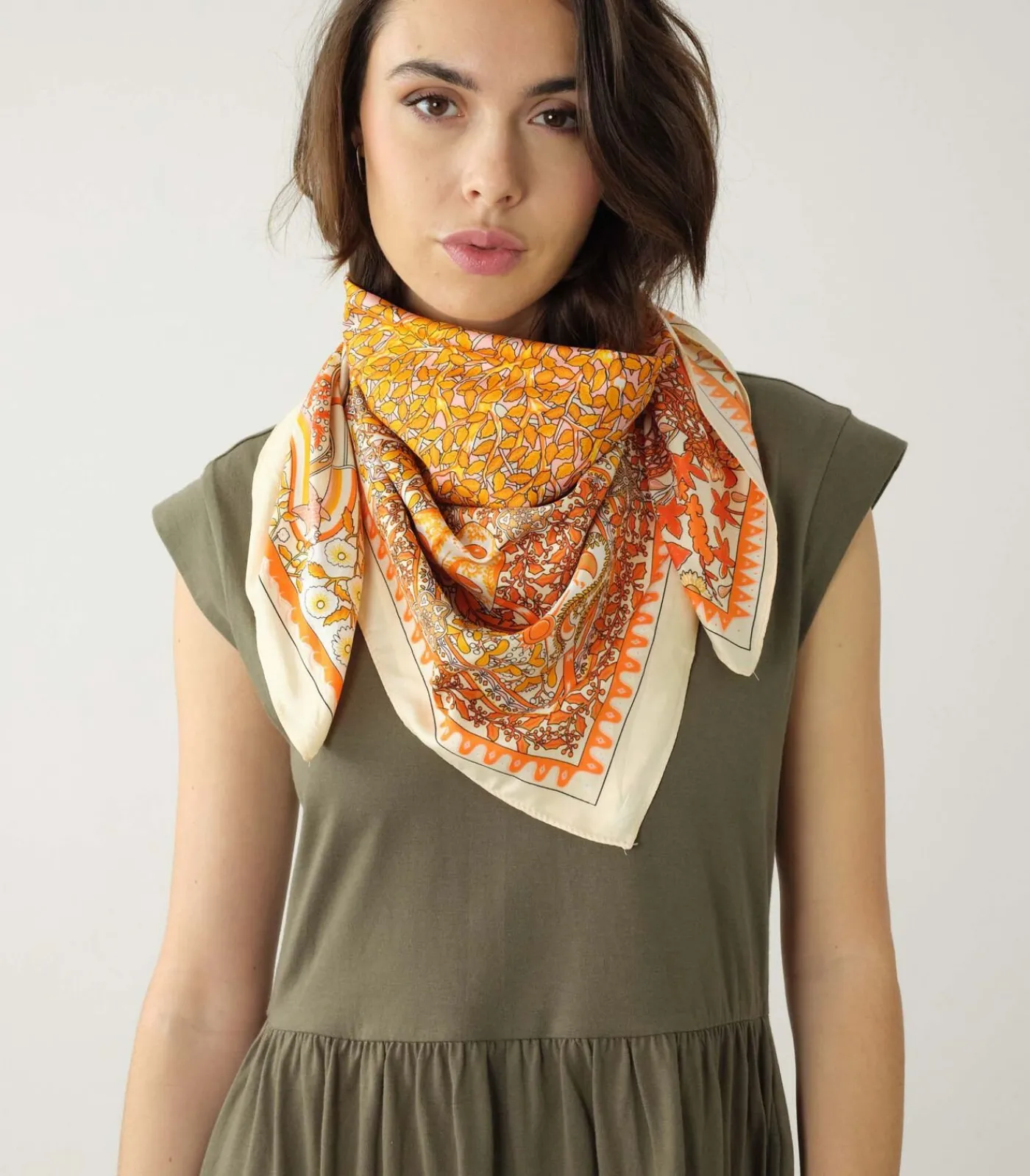 Best OANA - Gestreepte sjaal DAMES Sjaals