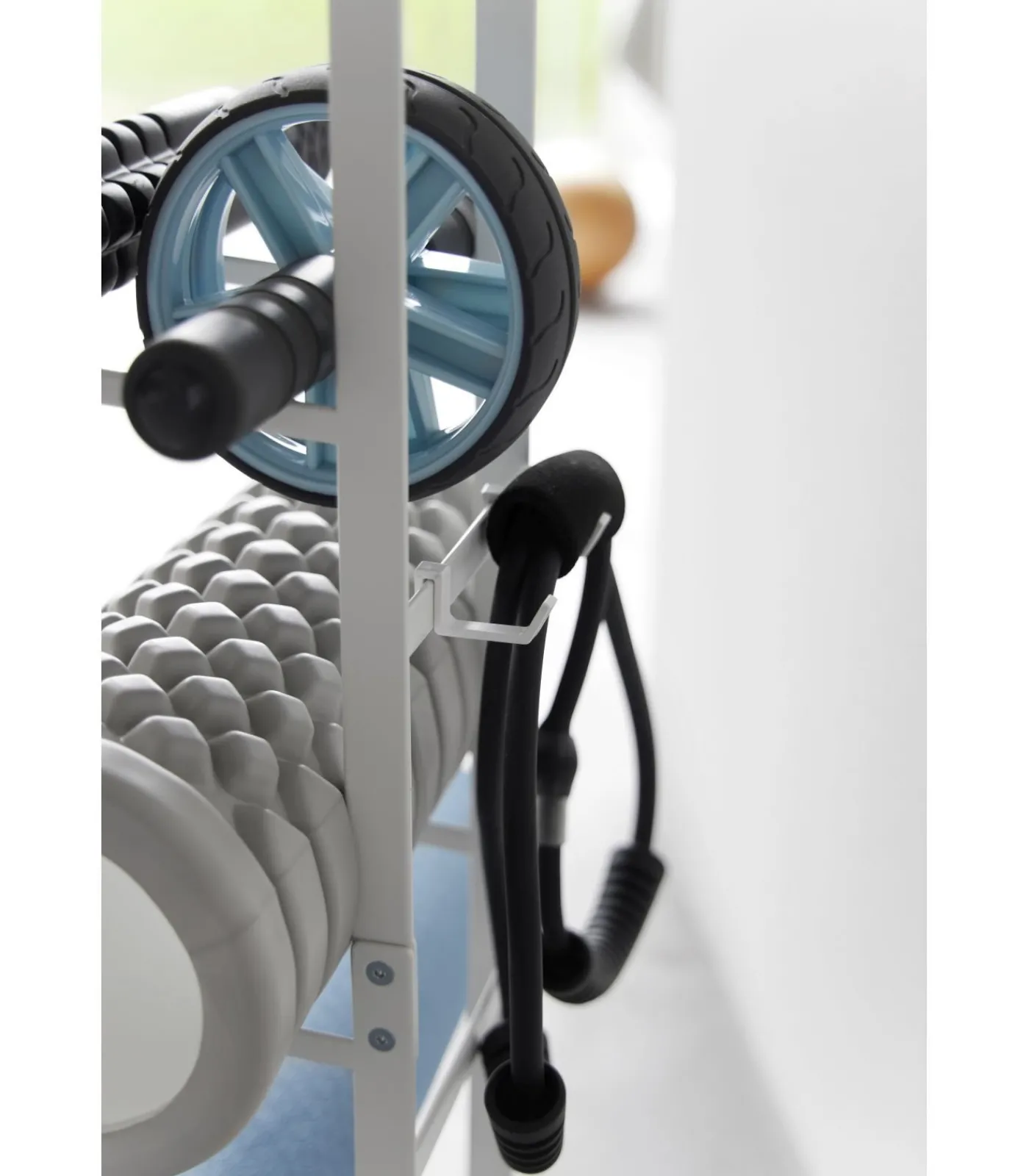 YAMAZAKI Opbergrek voor Fitnessapparatuur - Tower - Wit