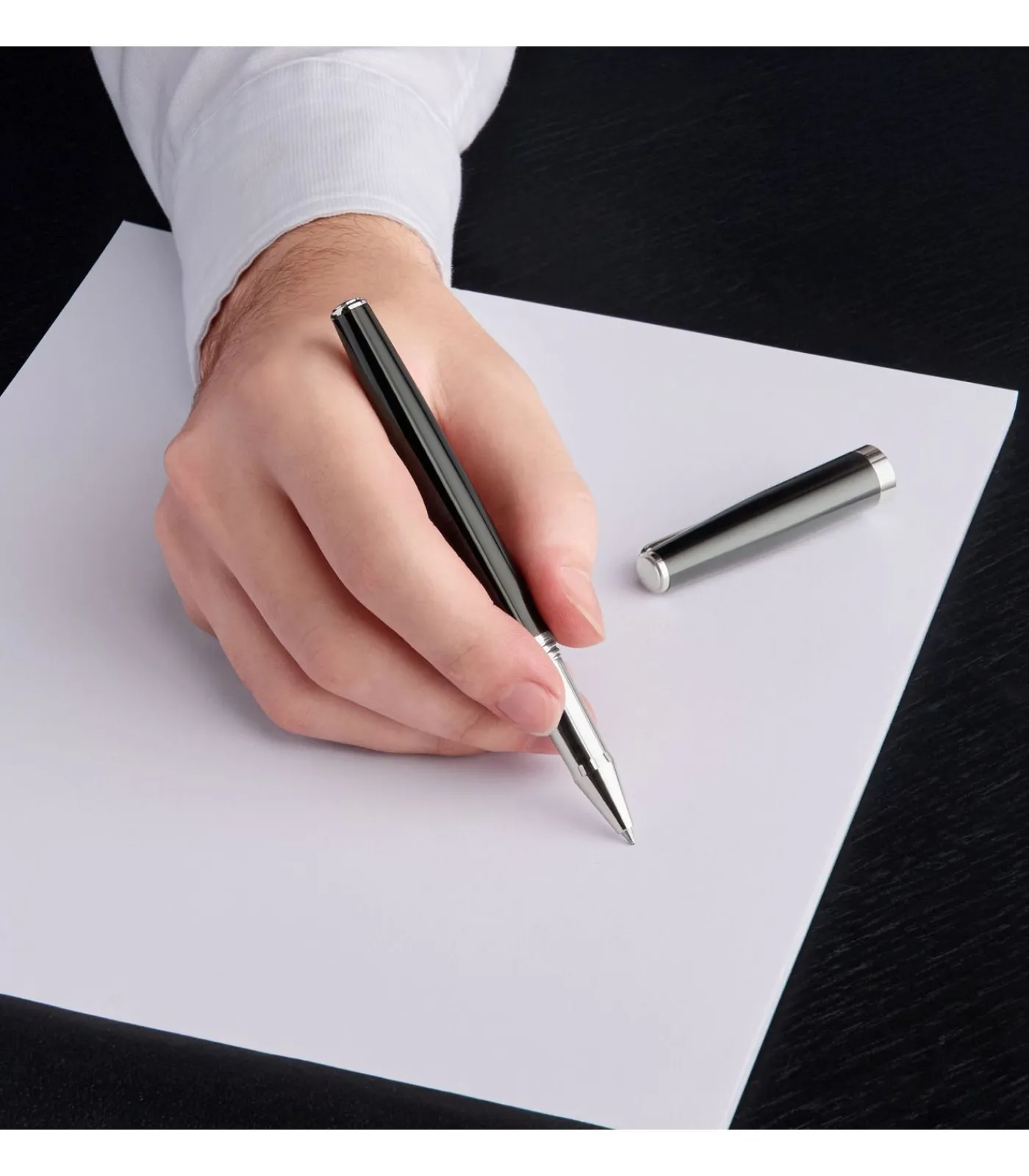 Cerruti 1881 Rollerpen Islington