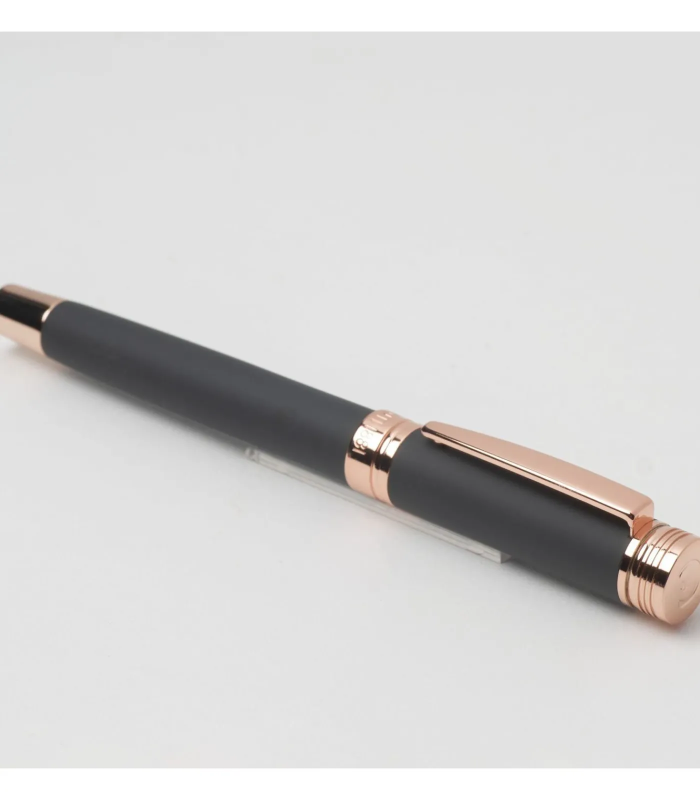 Cerruti 1881 Rollerpen Zoom Soft Navy