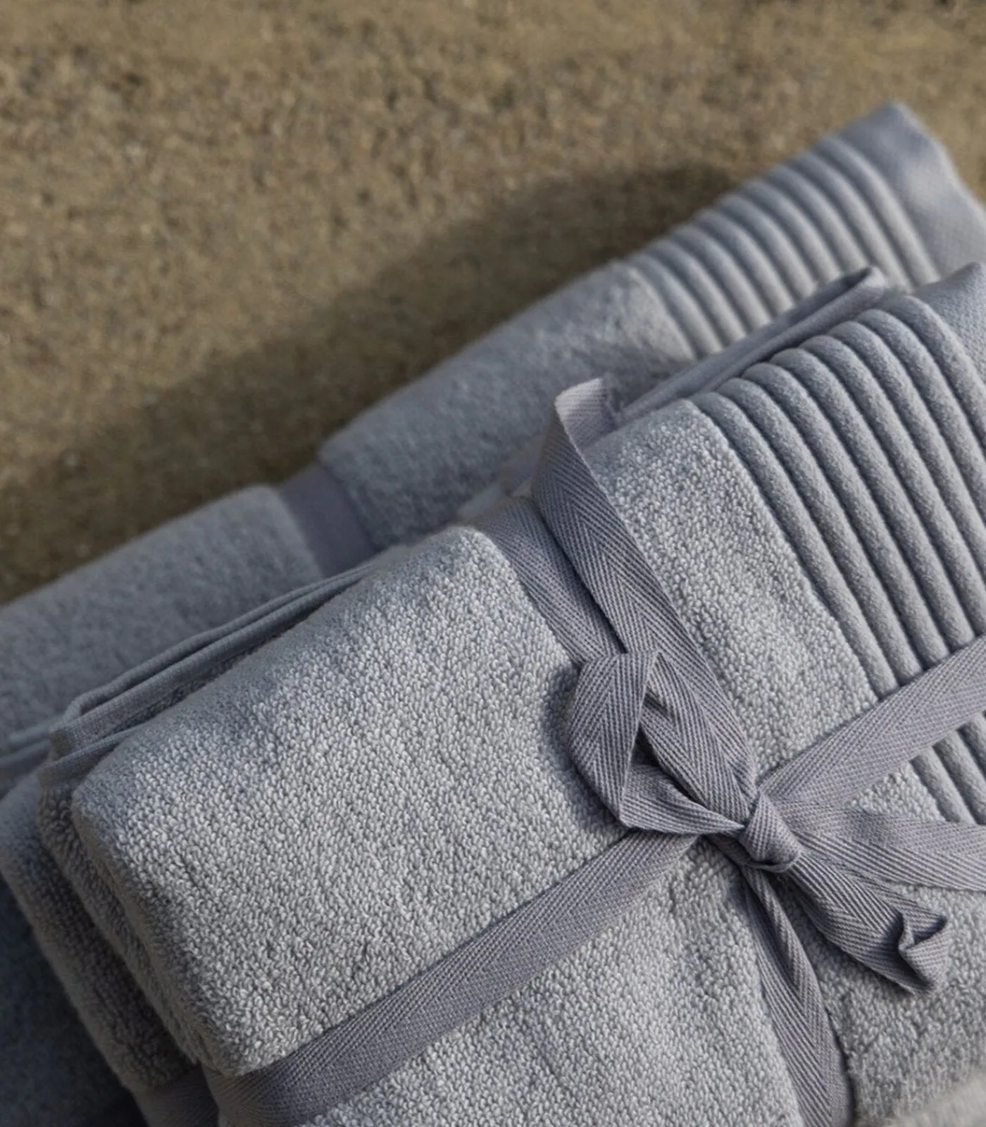 SOWL Set van 6 Premium Handdoeken SILVER MIST (2-33x50cm, 2-50x100cm, 2-70x140cm)