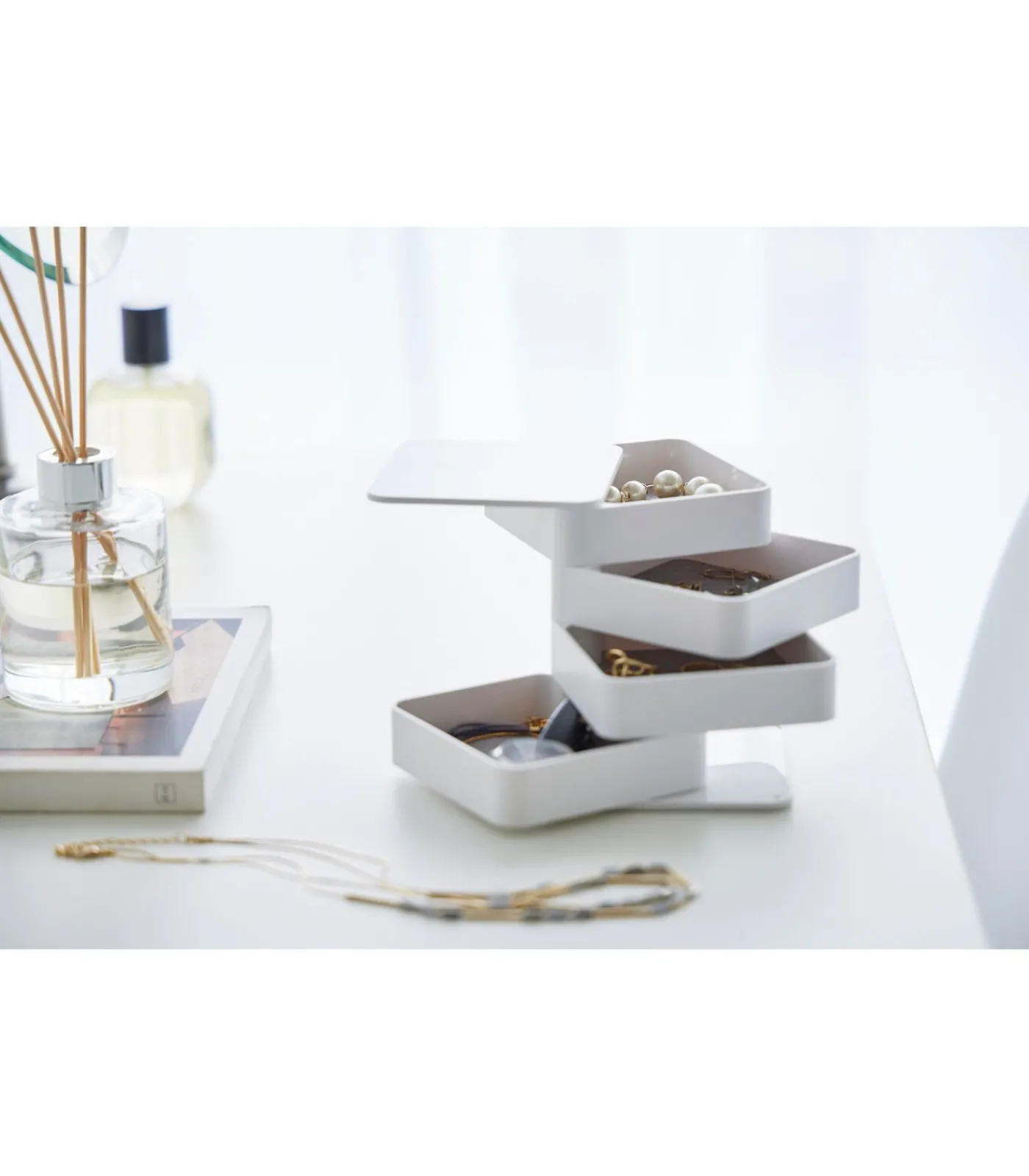 Hot Sieradendoos Vierkant - 4 niveaus - Tower - Wit Organiseren