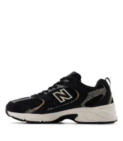 DAMES New Balance Sneakers 530
