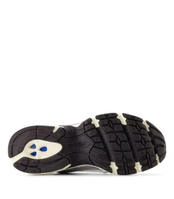 DAMES New Balance Sneakers 530