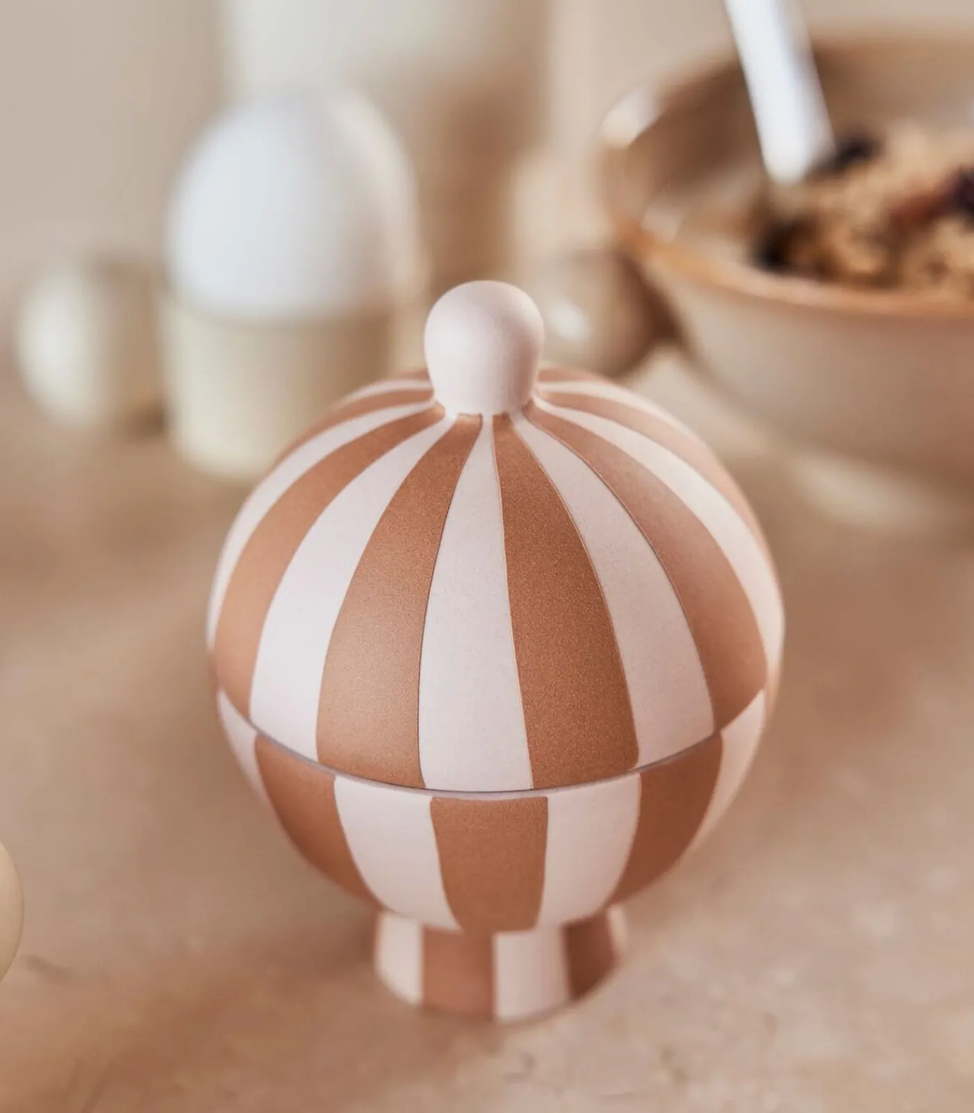 OYOY Snoepdoos van steengoed