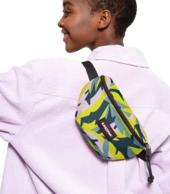 EASTPAK Springer - Heuptasje - Geel