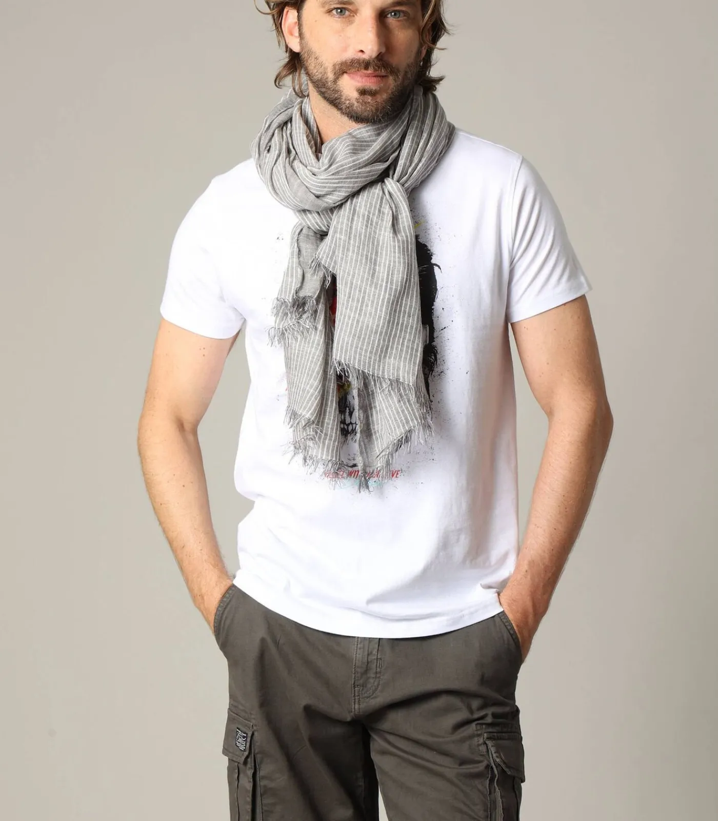 Heren Deeluxe SUBWAY - Lente - zomersjaal van grijs katoen met fijne witte strepen