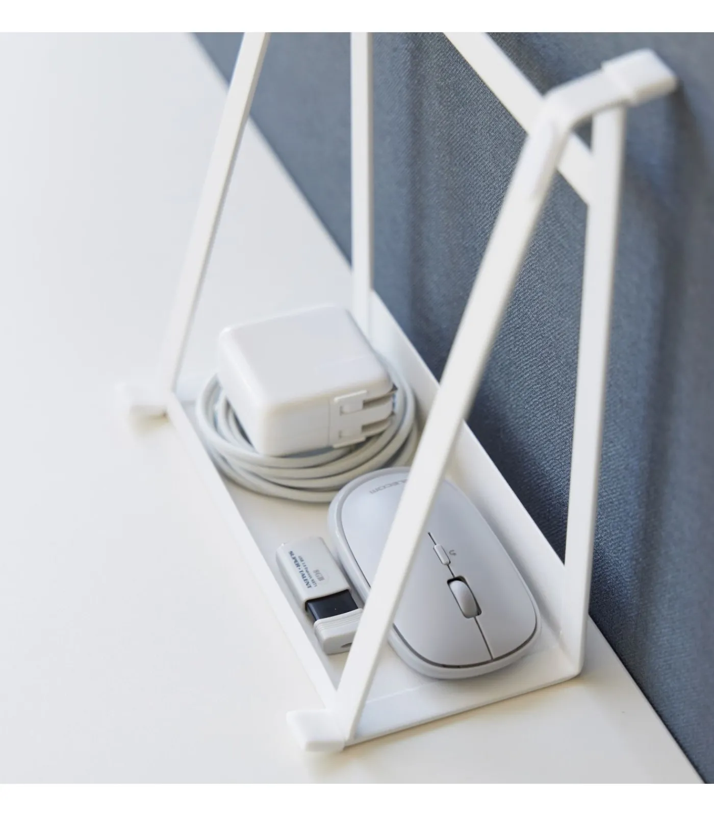 YAMAZAKI Tablet & Laptop Standaard - Tower - Wit