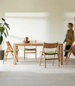 Hot Tafel in massief eikenhout met knoesten 6-8 pers. Eden Tafels