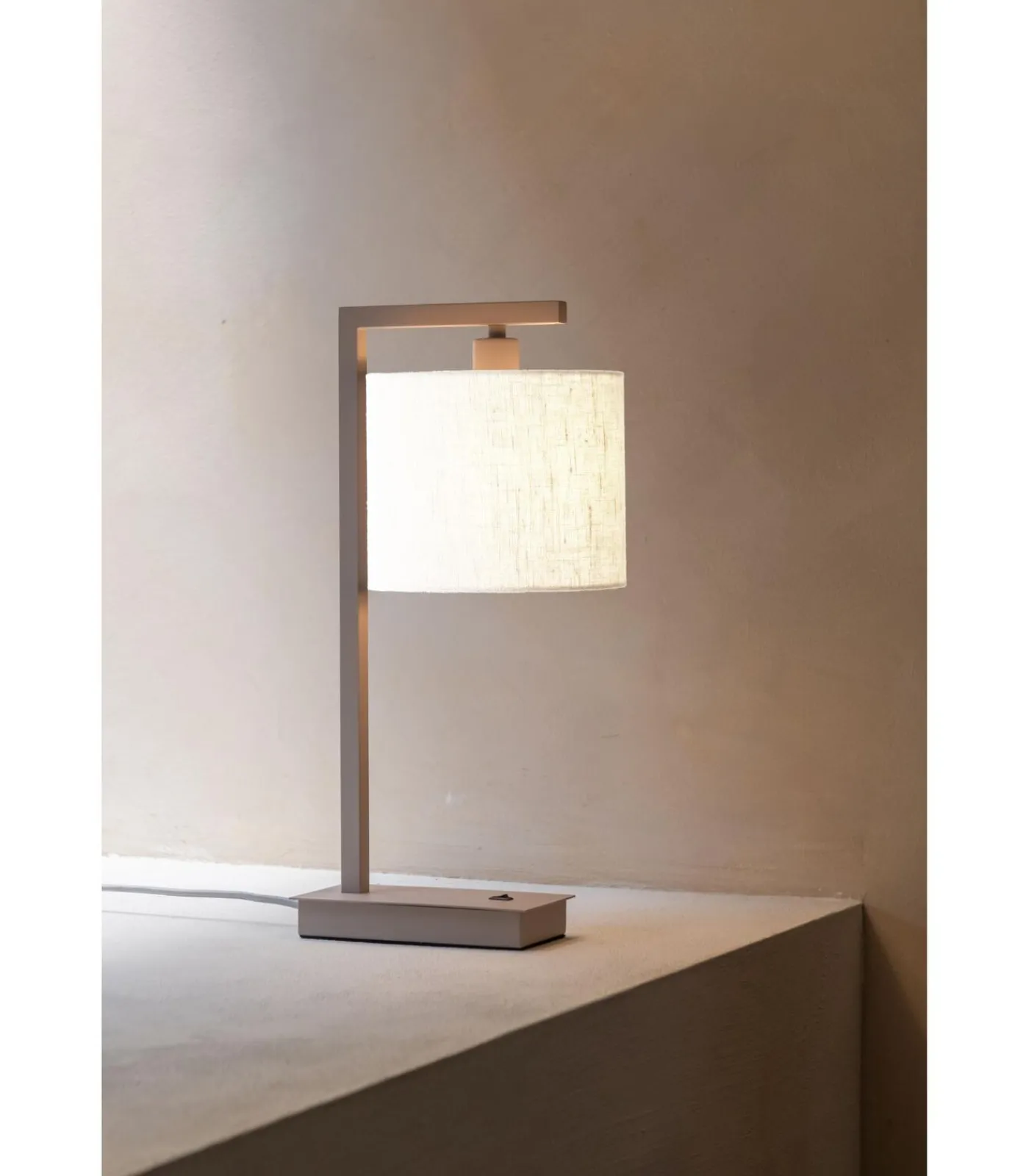 Online Tafellamp Boston - Bruin - 17x18x44cm Tafellampen