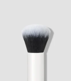 IsaDora The Mini Buffer Brush